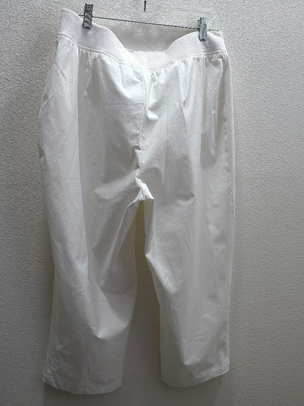 Chico's Zenergy White Neema Crop Pants size 2 - Picture 5 of 5